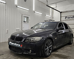 BMW E90 2008 | Изображение 12