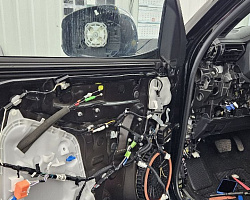 Toyota Land Cruiser 300 2023 | Изображение 1