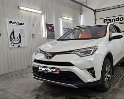 Toyota RAV4 2018  | Изображение 4