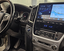 Toyota LC 200 2015г | Изображение 2