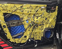 Toyota RAV4 2022 | Изображение 10