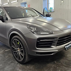 Porsche Cayenne coupe 2020