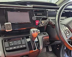 Honda StepWGN 2016 | Изображение 1