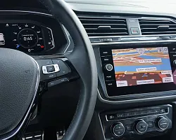 Volkswagen Tiguan 2019 | Изображение 4