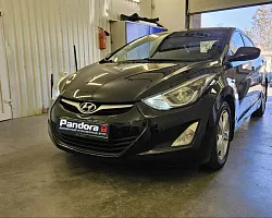 Hyundai Elantra 2015 | Изображение 8