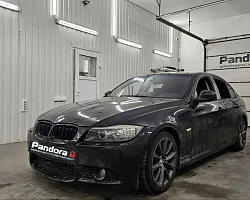 BMW E90 2008 | Изображение 12