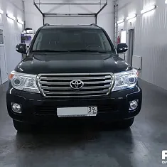 Toyota Land Cruiser 200