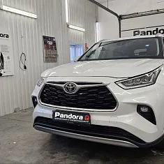 Toyota Highlander 2025