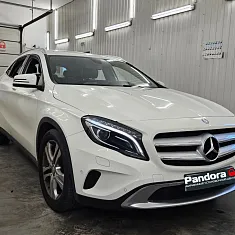 Mercedes-Benz GLA 2014