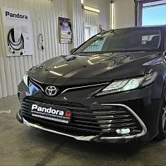 Toyota Camry 2023г